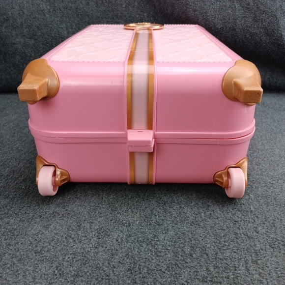 Disney Princess Pink Travel Child Suitcase Playset Suitcase Only EUC - Picture 8 of 13